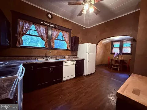 Kitchen - 1178 Cooper Ave, Grassflat, PA 16839 photo 1 of 2