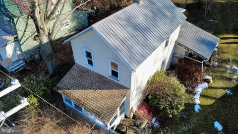 1356 Main St, Winburne, PA 16879