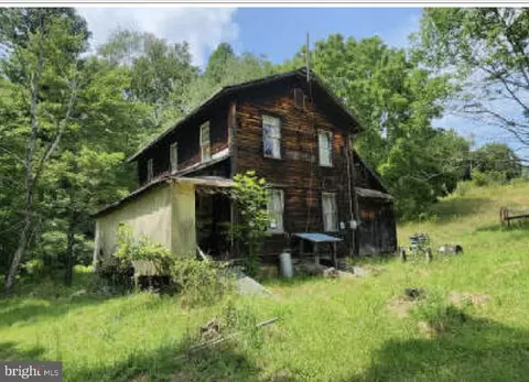 83 Ankney Ln, Westover, PA 16692