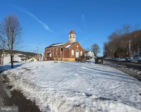 1314 Woodland Rd, Clearfield, PA 16830