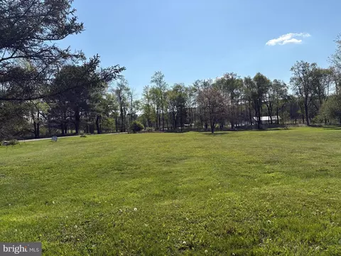 1 St And Houtz Sts, Houtzdale, PA 16651