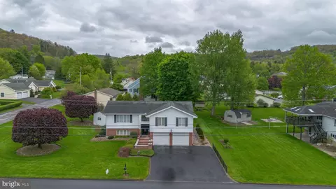 800 S 6th St, Clearfield, PA 16830