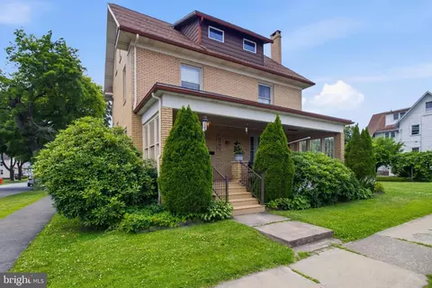 302 Nichols St, Clearfield, PA 16830
