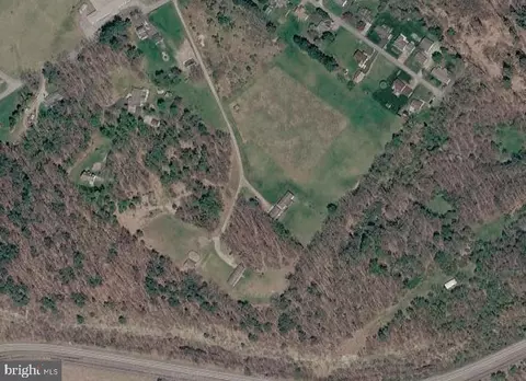 201 Country Ln, Curwensville, PA 16833