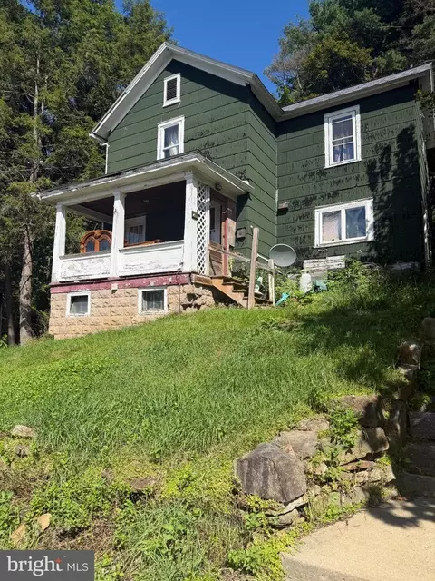 114 S 5th St, Clearfield, PA 16830