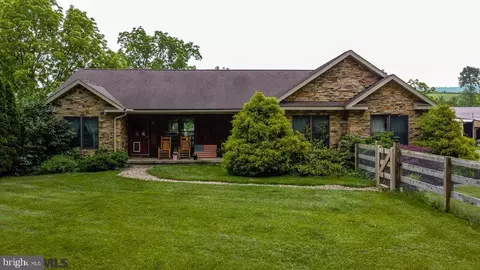 166 Cider Press Rd, Centre Hall, PA 16828