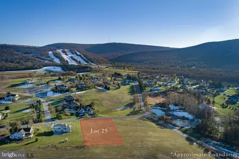 115 Roundhill Rd, Boalsburg, PA 16828
