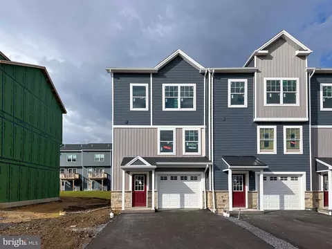 119 Dolomite Dr, Port Matilda, PA 16870