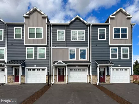 115 Dolomite Dr, Port Matilda, PA 16870