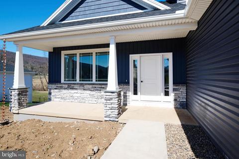 142 Saffron Blvd, Centre Hall, PA 16828