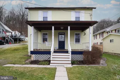 165 Oklawaha St, Milesburg, PA 16853