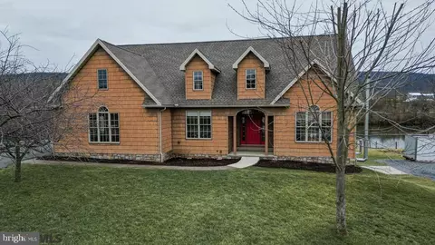 900 Snydertown Rd, Howard, PA 16841