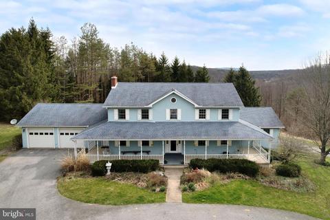 206 Harvard Rd, Port Matilda, PA 16870