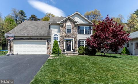195 Brynwood Dr, Port Matilda, PA 16870