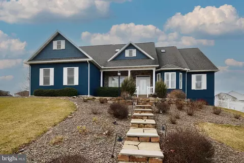 310 Sheldon Dr, State College, PA 16801