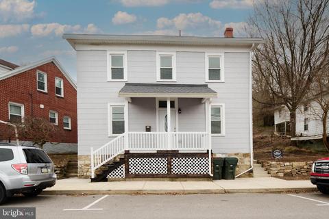 109 N Thomas St, Bellefonte, PA 16823