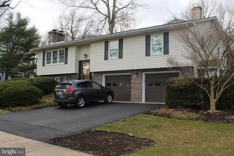 598 Longbarn Rd, State College, PA 16803