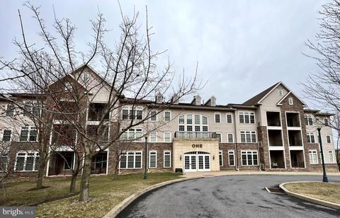 100 Jefferson Ave #128, State College, PA 16801