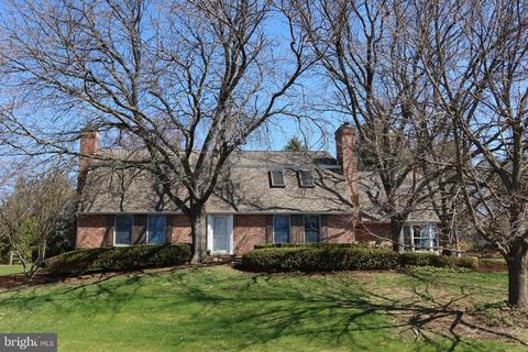 1010 Greenbriar Dr, State College, PA 16801