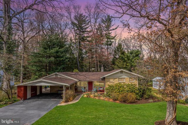121 W Marylyn Ave, State College, PA 16801