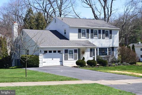 2143 N Oak Ln, State College, PA 16803