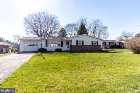 1006 Anna St, Boalsburg, PA 16827