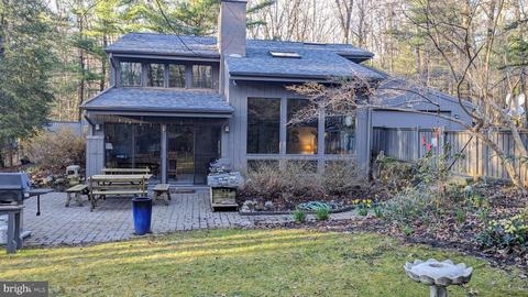 193 Sandy Ridge Rd, State College, PA 16803