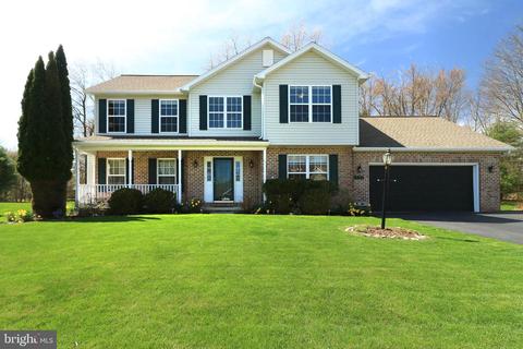 132 Gibson Pl, Port Matilda, PA 16870