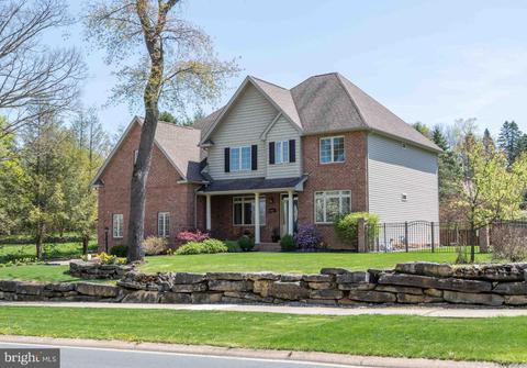 1982 Pine Hall Rd, State College, PA 16801