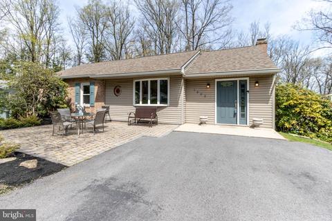 1999 Highland Dr, State College, PA 16803