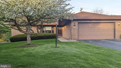 1244 Westerly Pkwy #39, State College, PA 16801