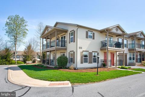122 Alma Mater Ct #B, State College, PA 16803