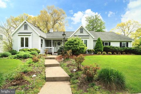 600 Severn Dr, State College, PA 16803