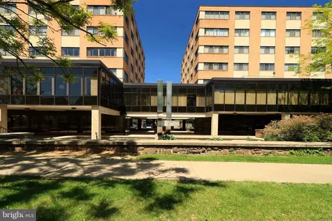 403 S Allen St #501, State College, PA 16801
