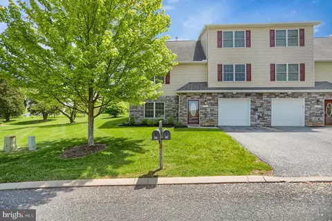 122 Faust Cir, Bellefonte, PA 16823