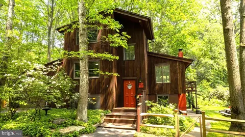 757 Beaver Branch Rd, Pennsylvania Furnace, PA 16865