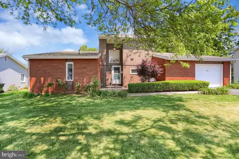943 E High St, Bellefonte, PA 16823