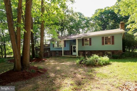 110 Stonerow Ln, Port Matilda, PA 16870