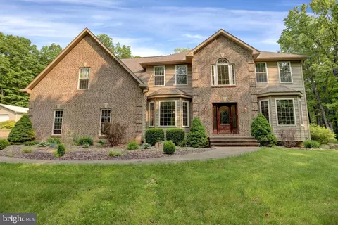 1035 Two Mile Rd, Howard, PA 16841