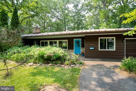 459 Glenn Rd, State College, PA 16803