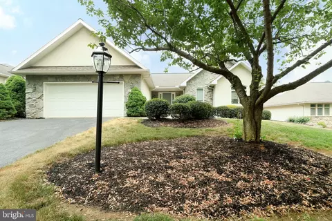 2379 Harvest Ridge Dr, State College, PA 16803