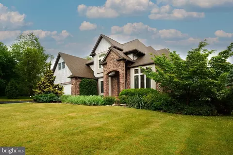 1755 Cambridge Dr, State College, PA 16803