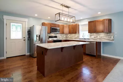 204 Valley View Rd, Bellefonte, PA 16823