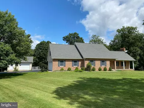138 Laurel Hill Dr, Philipsburg, PA 16866