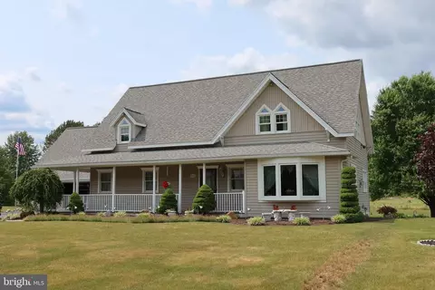 132 Confer Dr, Bellefonte, PA 16823