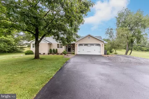 405 Lutz Ln, Port Matilda, PA 16870