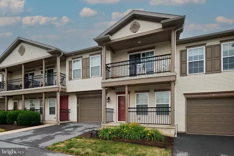 122 Alma Mater Ct # f, State College, PA 16803