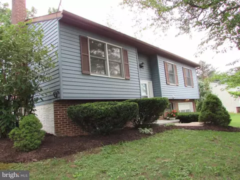 2405 Buchenhorst Rd, State College, PA 16801