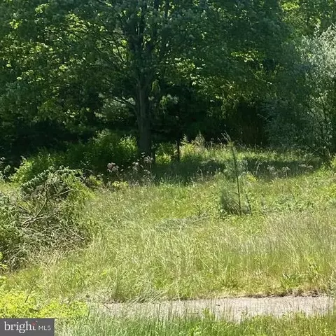 569 Elm Rd, Moshannon, PA 16859
