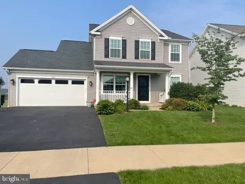 160 Red Willow Rd, State College, PA 16801